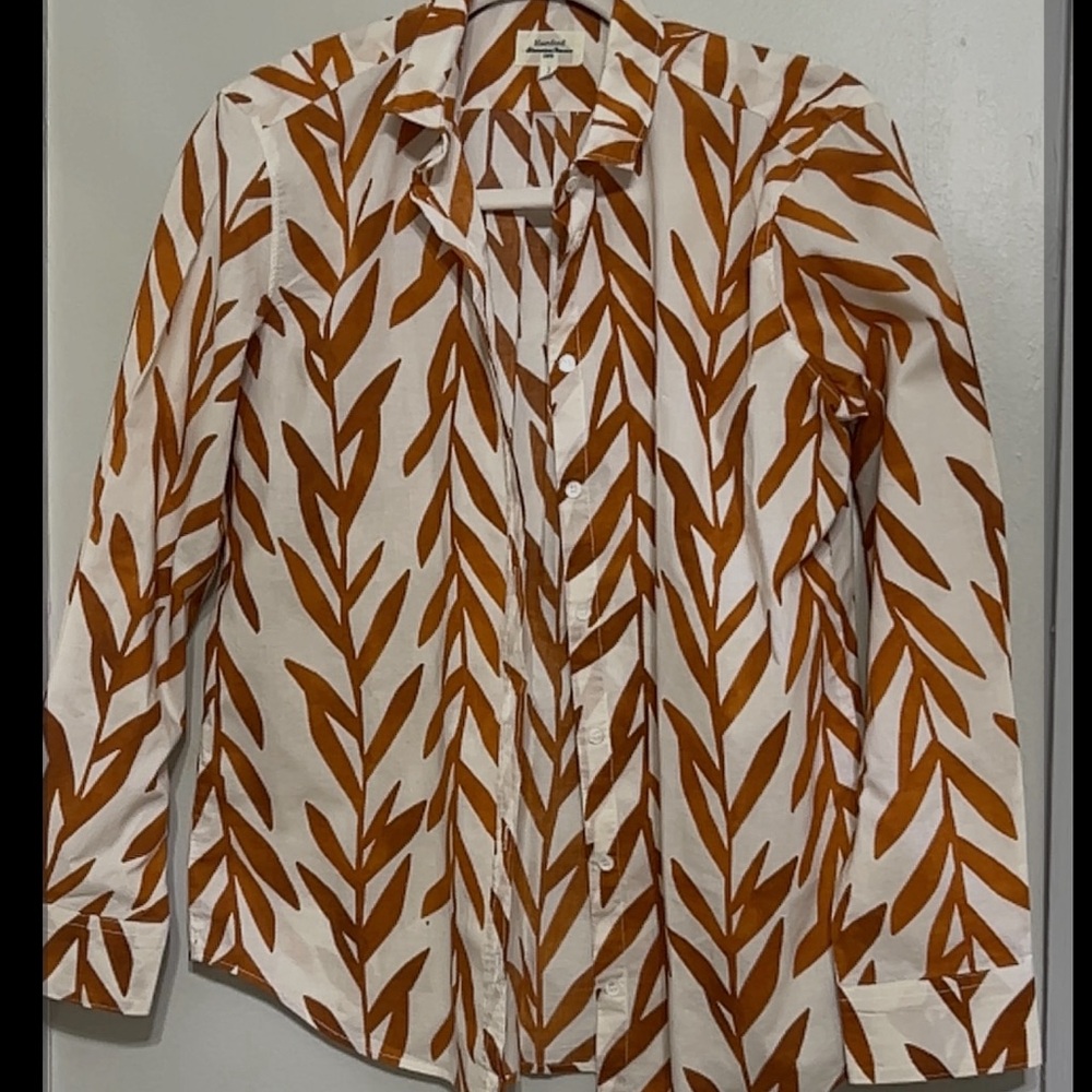 Hartford alternative Classics 1979..blouses size 2